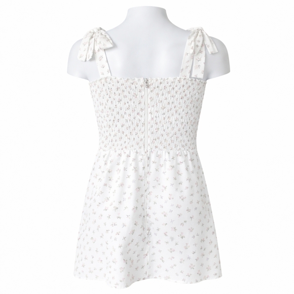 Bloomingdales 70°F/ 21°C L White Multi floral smocked Milkmaid mini Summer Dress - Picture 8 of 13